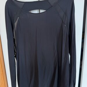 lululemon athletica Black Long-Sleeve Active Top with Mesh Insets size 12